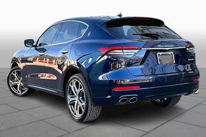 Maserati Levante GT 2023, 3.0L, Tracción en las Cuatro Ruedas, V6, 24V, GDI, DOHC, Twin Turbo, Automático, Gasolina, SUV/Crossover - Product Image 4