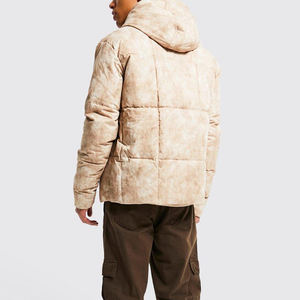 Manteau matelassé en duvet d'hiver avec logo personnalisé en vente de gros veste d'extérieur surdimensionnée en satin épaissi chaude et décontractée pour hommes - Product Image 6