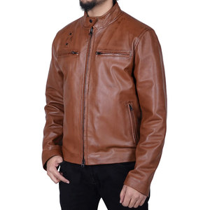 Chaqueta de cuero negro para hombre hecha con superficie lisa y costuras sólidas que dan un aspecto de ropa exterior moderna y sencilla para cualquier día - Product Image 5