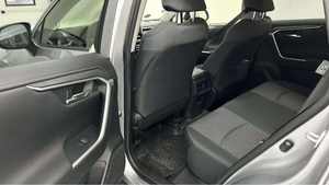 TOYOTA RAV 4 USADO COMO NUEVO, Plateado, Diésel, 2.0L, SUV - Product Image 3