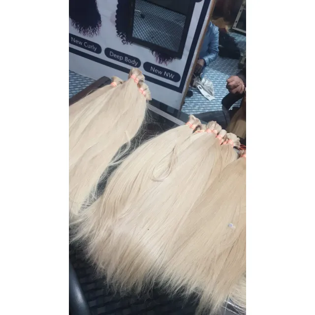ミンク613ブロンドハイライトインドのストレートカールペルーブラジルの髪横糸キューティクル加重滑らかな髪の束