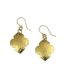 Pendientes de metal dorado hechos a mano con tallas antiguas y ropa ligera y cómoda para un aspecto inspirado en el vintage diario - Product Image 6