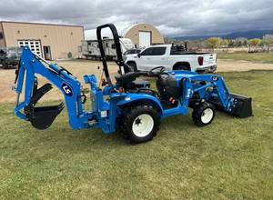 Tracteur agricole compact d'occasion LS MT225S 4x4 70 CV, haute productivité, avec rétrocaveuse à transmission par engrenages, pour usage en usine et en jardin - Product Image 5