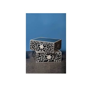 Soporte para tartas con incrustaciones de hueso, soporte para decoración de tartas y postres con uso hecho a mano - Product Image 1