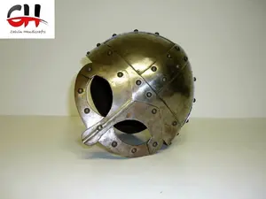 Klik untuk memperbesar helm Viking abad pertengahan 18 gauge helm hidung Viking baja untuk hadiah.
