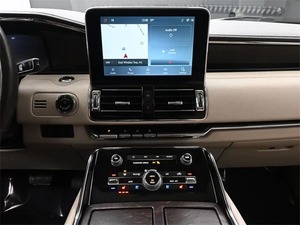Lincoln Navigator L Reserve 2021, conduite à gauche, 7 places, norme d'émission Euro IV - Product Image 5