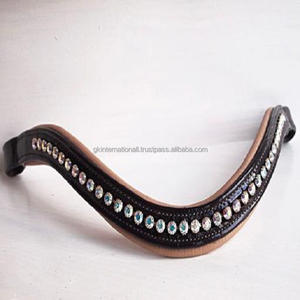 Diadema Acolchada de Cuero Marrón de Primera Calidad con Acolchado Suave y Costuras, con Cadena Decorativa de Perlas Grandes en Negro y Marrón - Product Image 5