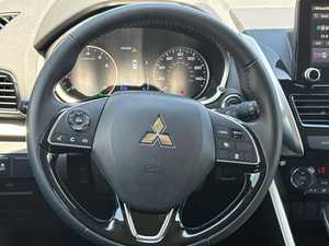 Eclipse Cross SE S-AWC 2024 USADO, Cuero Oscuro, Tracción en las Cuatro Ruedas, Control de Crucero Adaptativo, Automático Inteligente, En Buenas Condiciones - Product Image 3