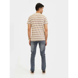 เสื้อยืดคอกลมทรงโอเวอร์ไซส์สำหรับผู้ชาย NEVIO ผ้าเจอร์ซีย์เนื้อนุ่ม 100% ผ้าฝ้าย/ใยไผ่ 220 กรัม ทรงเข้ารูป ยาวพิเศษ พิมพ์ลาย - Product Image 4