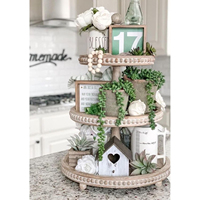 Support à gâteau en bois antique à 3 niveaux avec motif paysager, parfait pour les présentations de desserts de mariage de style vintage et la décoration intérieure moderne