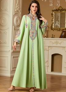 Robe de soirée à col montant avec perles Nouveau design unique Robe de luxe brodée à manches longues pour femmes Meilleur modèle Robes - Product Image 4