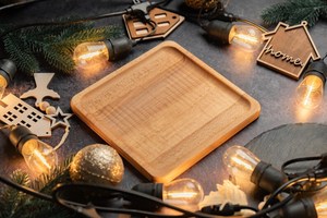 Assiette carrée en bois de hêtre moderne minimaliste Plateau décoratif en bois naturel pour café, collations, charcuterie, vaisselle en bois - Product Image 4