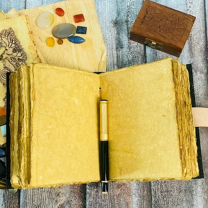 Journal en cuir imprimé JOKER fait main avec reliure thermique Design antique 120 feuilles de papier vintage 7x5 pouces pour écrire des cadeaux - Product Image 6