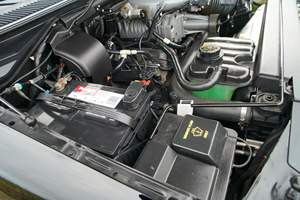 Ford F-150 SVT Lightning 2001 Usada, Motor V8 Supercargado, Caja de Carga Flare-side, Mayormente Sin Modificar - Product Image 6