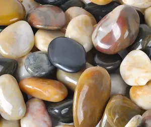 Piedras de guijarro pulidas, guijarros de Río de colores mezclados para paisajismo