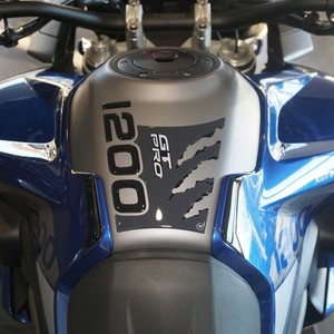 Adesivi Protettivi 3D Personalizzati per Serbatoio Moto Triumph Tiger 1200 GT Pro, Compatibili con Motociclette - Product Image 1