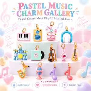 Charmes musicaux pastel |   Pendentifs en acier inoxydable plaqué or PVD 18 carats avec émail, motifs instruments (piano, guitare, batterie), casque et microphone - Product Image 1
