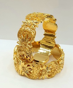 Wholesale <b>24K</b> <b>Gold</b> Plated Stainless Steel <b>Bracelets</b> Stylish High Quality Fashion Bangles <b>24K</b> <b>Gold</b> Plated Jewelry - Product Image 2