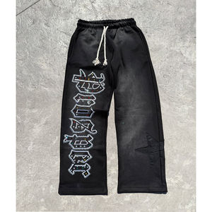 ชุดวอร์มสตรีทแวร์ผู้ชายสำหรับฤดูหนาวแบบเบา ปรับแต่งได้ พร้อมแขนเสื้อประดับคริสตัลลายซันเฟด สีและขนาดตามสั่ง - Product Image 3