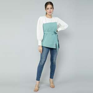 Top Blanco con Solapas Neo Mint para Mujer, Tops de Punto - Product Image 1