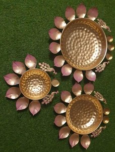 Logotipo personalizado Forma redonda Latón Urli Flower Bowl La mejor calidad Tamaño personalizado Urli del fabricante en la India - Product Image 3