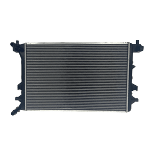 Radiateur OEM 5QD121251AG de haute performance pour <span class=keywords><strong>Volkswagen</strong></span> 19 <span class=keywords><strong>Tiguan</strong></span> L <span class=keywords><strong>Hybride</strong></span> <span class=keywords><strong>Prix</strong></span> bas Vente chaude Nouveauté - Product Image 1