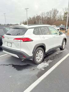 EFICIENTE PARA USO: Toyota Corolla Cross SUV - Product Image 6