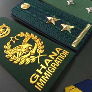 Hombreras y Epaulettes Directo de Fábrica - Bordado a Mano en Algodón/Poliéster, Logotipo y Color Personalizados, Servicio OEM - Product Image 5