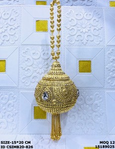 Bolso de Mano de Metal Hecho a Mano por Craftstages International, Bolso de Noche para Boda, Moderno, con Diseño de Corazón de Perlas, Forro de Satén, Cierre de Solapa - Product Image 3