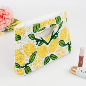 Sac à main brodé de perles ethniques de luxe, le plus vendu, fait à la main, pour mariée et mariage, disponible au meilleur prix - Product Image 6