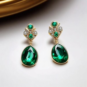 Exclusivo Esmeralda Hydro Green Chapado en oro 925 Plata de ley Forma ovalada Pendientes colgantes de piedras preciosas Accesorio de moda - Product Image 4