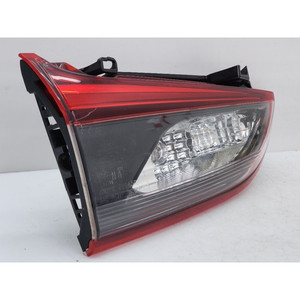 LUZ DE FRENO TRASERA IZQUIERDA INTEGRADA EN LA PUERTA MAZDA 6 Serie 3 Sedan 22665044 SHY1 (12>) - Product Image 2