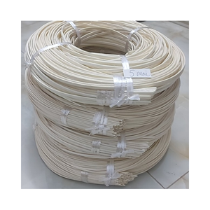 Matériau de canne naturel à noyau de rotin brut pour cadres de meubles et tissage en osier, brins polis pelés, source au Vietnam - Product Image 6