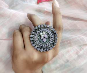 Bague réglable en laiton argenté antique Bijoux en argent plaqué Réplicaa Stone Work Bagues de taille libre pour filles - Product Image 3