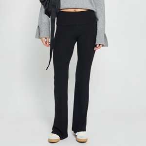 2024 nuovo Logo personalizzato da <span class=keywords><strong>donna</strong></span> <span class=keywords><strong>pantaloni</strong></span> svasati in tinta unita in maglia di cotone piegati su <span class=keywords><strong>pantaloni</strong></span> lunghi elastici
