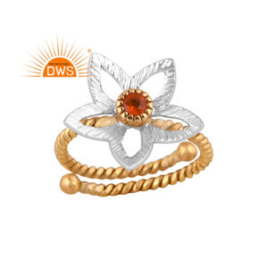 Anillo de plata de ley de la mejor calidad chapado en oro de 18 quilates, piedra preciosa cornalina natural, diseño floral, fabricante de joyería fina Demi - Product Image 1