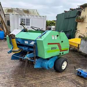 Presse à balles de foin automatique de qualité supérieure, machine agricole, état neuf, bon prix, composant principal du roulement, haute performance, garantie 4 ans - Product Image 5