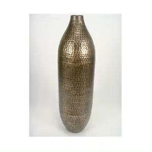 Fabricante martillado con acabado antiguo de florero de Metal maceta decorativa vajilla decoración hogar decorativo soporte de flores - Product Image 1