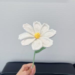 Fleur de Gesang au crochet finie, tissée à la main avec des fleurs artificielles, cadeau pour la Saint-Valentin, la fête des enseignants, décoration de la maison - Product Image 6