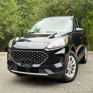 EXCELENTE USADO 2021 ESCAPE SE AWD NEGRO MOTOR DE 8 VELOCIDADES 1.5L 13 TRANSMISIÓN DE GASOLINA TRASMISSIONE AUTOMÁTICA SUV CROSSOVER - Product Image 1