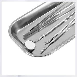 Compact and Durable Kidney Tray for Everyday Medical Procedures - Product Image 1