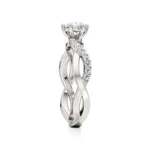 Bague en diamant Twisha - Solitaire classique en or 18 carats - Product Image 5