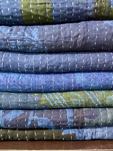 Kantha <b>Baby</b> Blanket Cotton Quilt, Hand Block Printed Giraffe Print Soft <b>Muslin</b> Quilt <b>Baby</b> Size Soft Cotton Handmade Quilt - Product Image 3