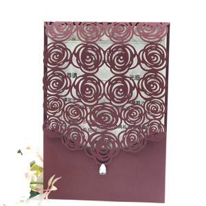 Bleu marine argent or rose ivoire <span class=keywords><strong>diamant</strong></span> gemme fleur rose découpée au laser carte d'invitation <span class=keywords><strong>de</strong></span> mariage poche douce 16 invitations <span class=keywords><strong>de</strong></span> Quinceanera - Product Image 4