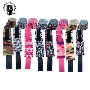 UNIQUE GYM WEAR Soporte de Muñeca de Neopreno para Levantamiento de Pesas - Cierre Antideslizante Acolchado Ajuste Universal - Product Image 3