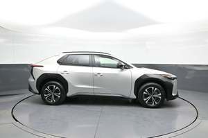 Modèle 2023 TOYOTA BZ-4X LIMITED AWD SUV CROSSOVER À VENDRE - Product Image 6