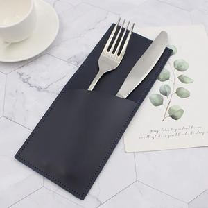 Porte-couverts en cuir de luxe fait à la main, durable, organisateur d'ustensiles, imperméable, antichoc pour la présentation de table au restaurant - Product Image 6