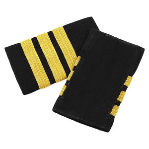 Insigne d'épaulette de marine royale brodé à la main de qualité supérieure avec options d'étiquettes de logo de marque personnalisées pour les applications uniformes formelles - Product Image 3