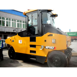 Compacteur à rouleaux de route 10 tonnes | Machine à rouleaux de route vibrante combinée | Pneu en caoutchouc et double tambour modèle XD102 - Product Image 4