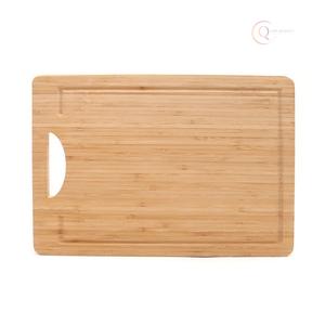 Planche à découper en bois durable pour la cuisine à domicile, avec un design épais, une finition lisse, une résistance durable, respectueuse de l'environnement - Product Image 6